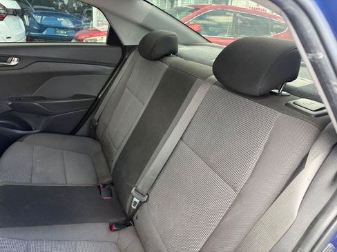 Used 2021 Hyundai Accent Limited FWD image 14