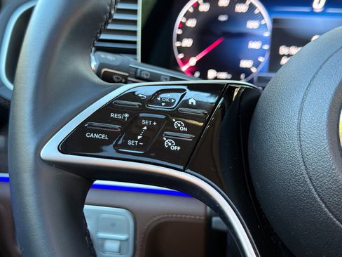 Certified 2024 Mercedes-Benz GLE 450 4MATIC image 27