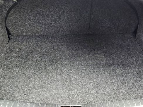 Used 2011 MAZDA MAZDA3 i Touring FWD image 21