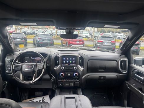 Used 2021 GMC Sierra 3500 AT4 w/ AT4 Premium Plus Package image 13