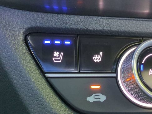 Certified 2025 Acura ADX A-Spec AWD/4WD image 23