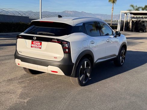 New 2026 Nissan Kicks SR image 7