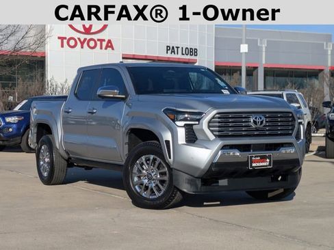 Used 2024 Toyota Tacoma Limited image 2
