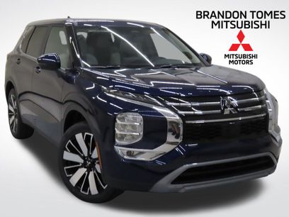 New 2025 Mitsubishi Outlander SE