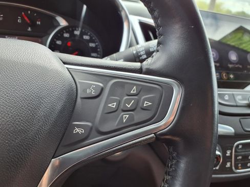 Used 2020 Chevrolet Equinox Premier FWD image 14