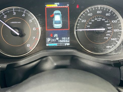 Used 2023 Subaru Crosstrek 2.5i Limited AWD/4WD image 12