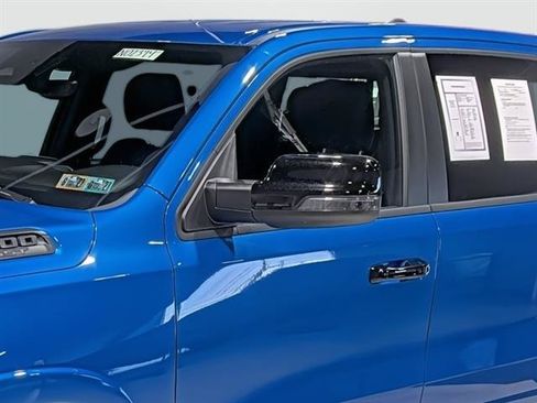 Used 2025 RAM 1500 Big Horn AWD/4WD image 8