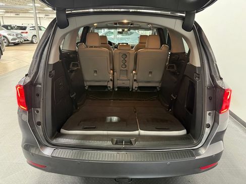 Used 2019 Honda Odyssey Elite image 17