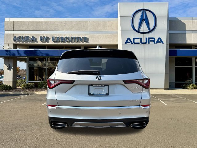 Certified 2025 Acura MDX w/ Technology Package AWD/4WD image 3