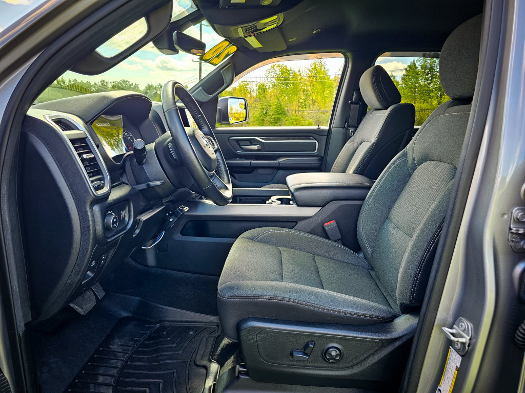 Used 2020 RAM 1500 Big Horn AWD/4WD image 13