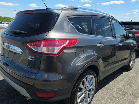 Used 2016 Ford Escape SE w/ SE Chrome Package AWD/4WD image 3