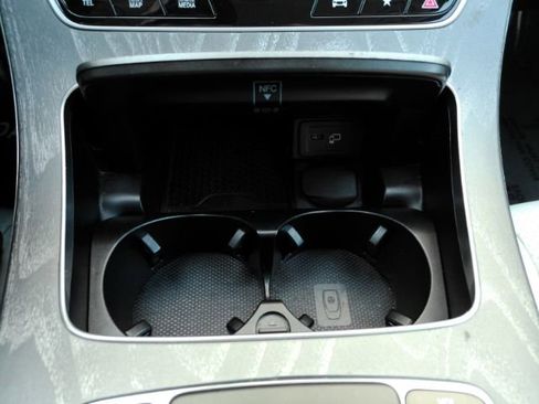 Used 2022 Mercedes-Benz E 350 Sedan w/ Driver Assistance Package image 45