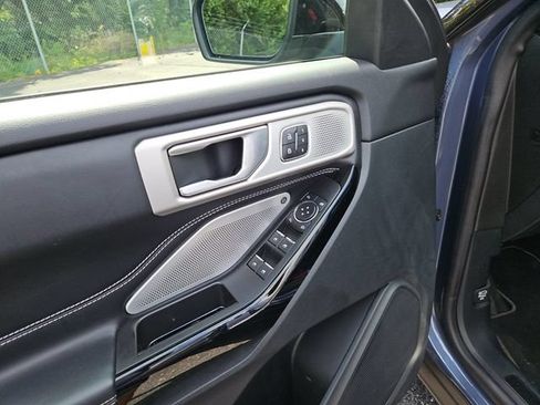 Used 2021 Ford Explorer ST w/ Equipment Group 401A AWD/4WD image 23