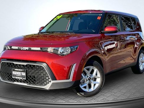 Certified 2024 Kia Soul LX w/ Option Group 015 FWD image 1
