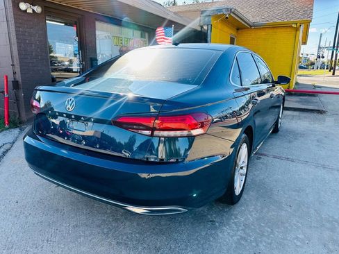 Used 2020 Volkswagen Passat 2.0T SE image 5