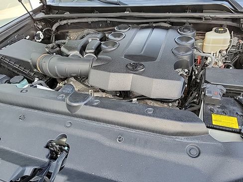 Used 2021 Toyota 4Runner TRD Off-Road Premium image 35