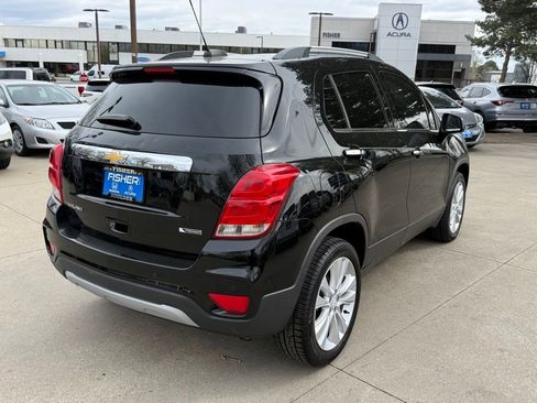 Used 2018 Chevrolet Trax Premier AWD/4WD image 4