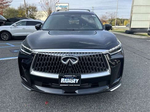 New 2026 INFINITI QX60 Luxe w/ Cargo Package image 3