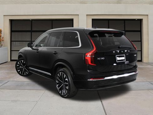 Certified 2025 Volvo XC90 T8 Plus AWD/4WD image 2