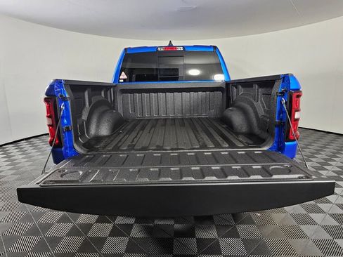 New 2026 RAM 1500 Big Horn AWD/4WD image 16