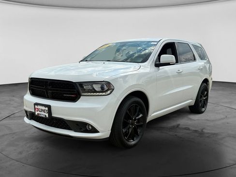 Used 2017 Dodge Durango GT w/ Blacktop Package AWD/4WD image 4