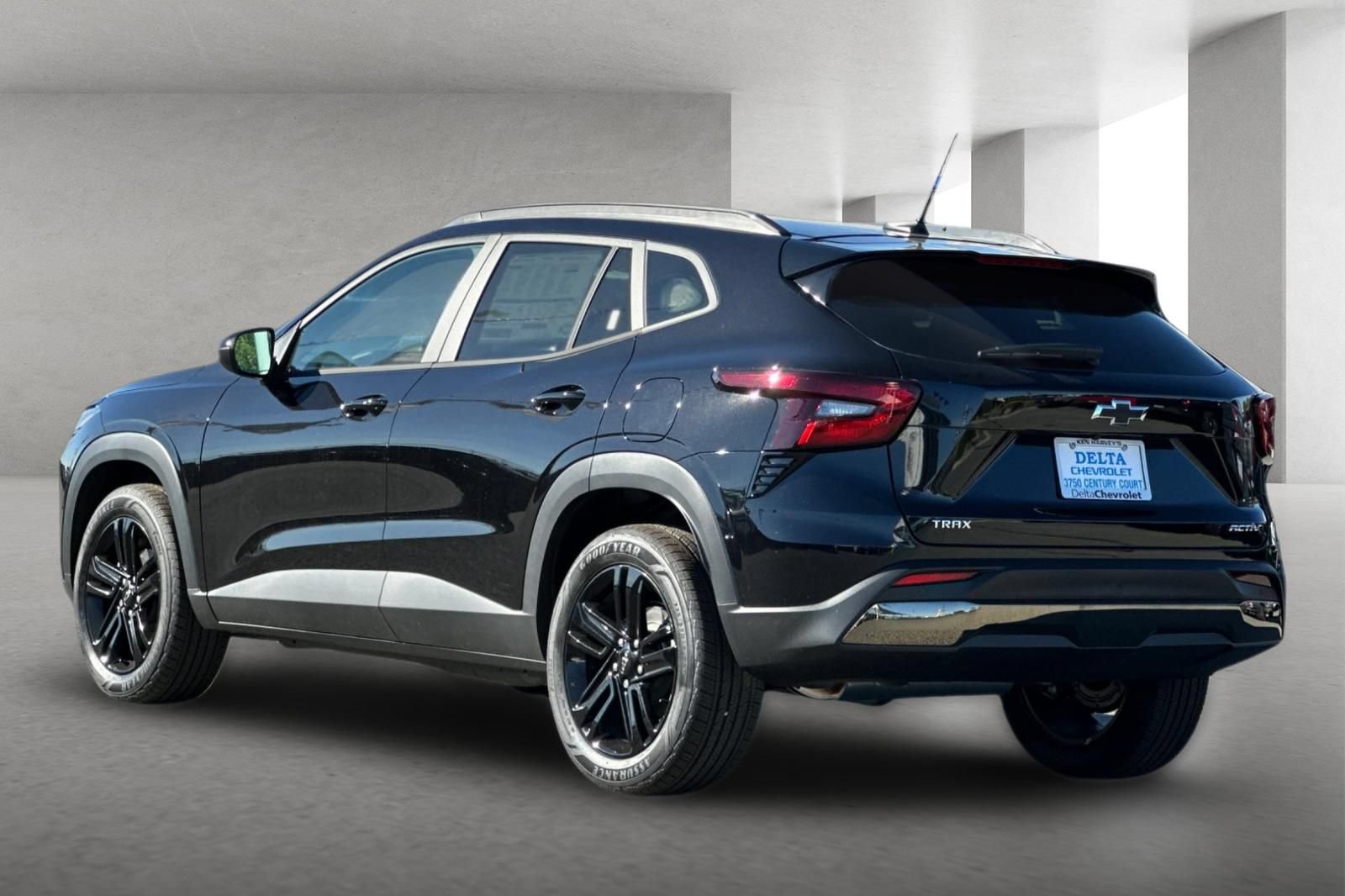 New 2026 Chevrolet Trax ACTIV w/ Driver Confidence Package FWD image 6