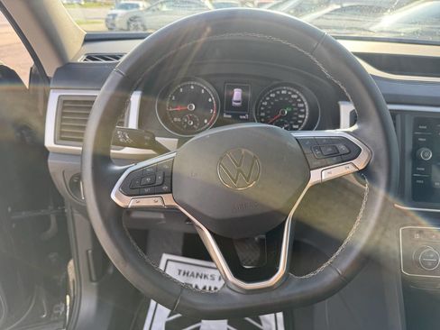 Used 2021 Volkswagen Atlas SE image 29