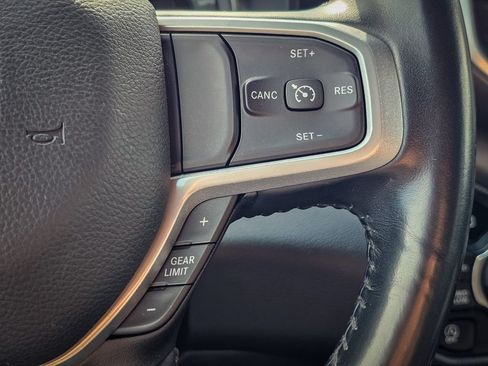 Used 2022 RAM 1500 Big Horn AWD/4WD image 19