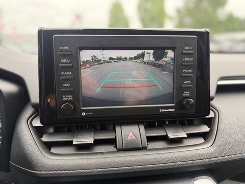 Certified 2022 Toyota RAV4 XLE w/ XLE Grade Weather Package AWD/4WD image 25