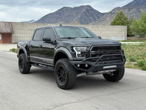 Used 2020 Ford F150 Raptor w/ Equipment Group 802A Luxury AWD/4WD image 1