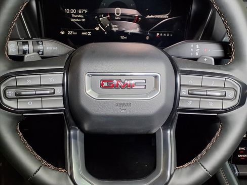 Used 2026 GMC Terrain AT4 w/ Convenience Package III image 20