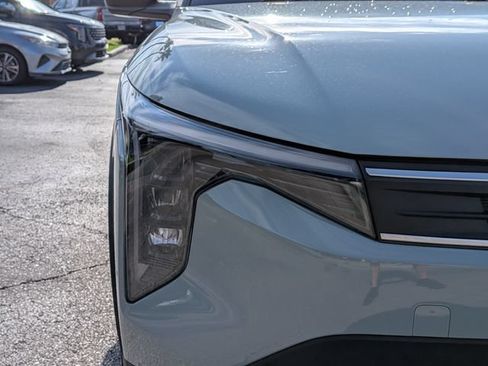 Certified 2025 Kia K4 FWD image 10