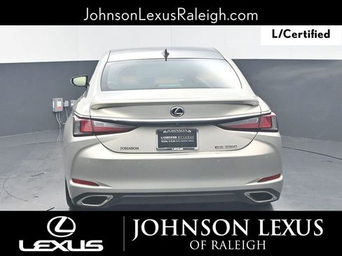 Certified 2022 Lexus ES 350 Ultra Luxury image 8