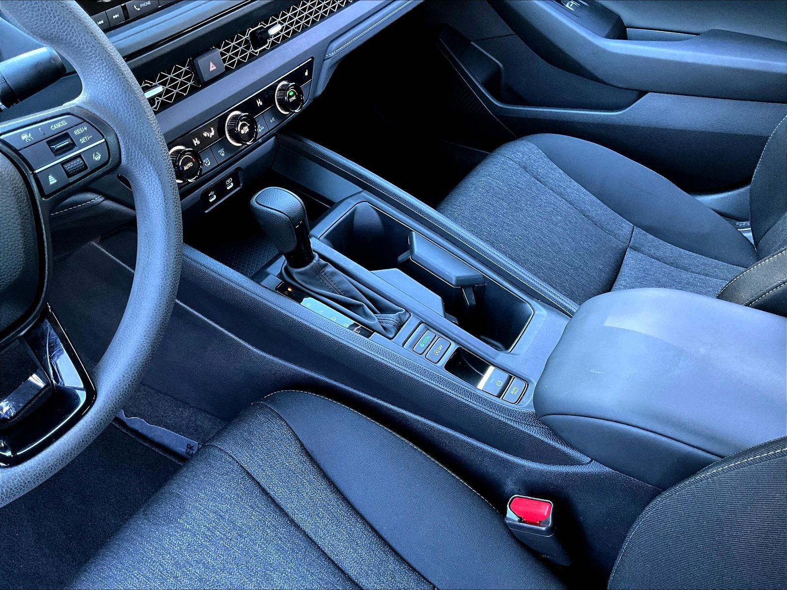 Used 2024 Honda Accord EX image 17