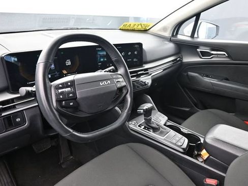 Used 2026 Kia Sportage LX FWD image 18