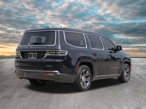Used 2022 Jeep Grand Wagoneer Series I AWD/4WD image 8