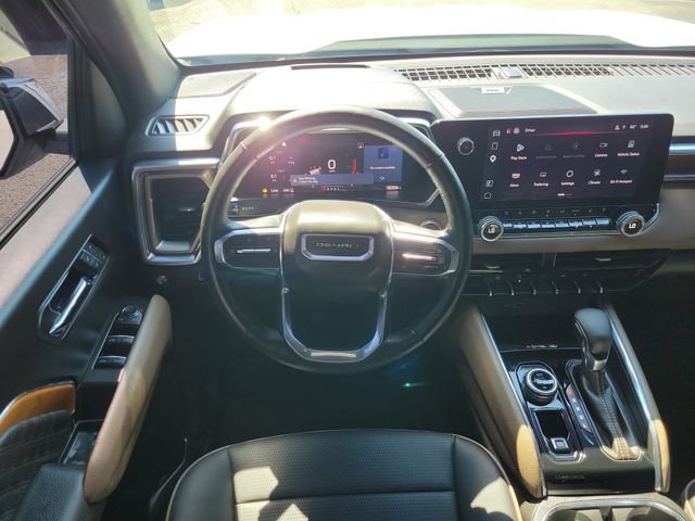 Used 2025 GMC Canyon Denali AWD/4WD image 8