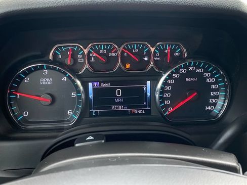 Used 2018 Chevrolet Tahoe LT AWD/4WD image 15