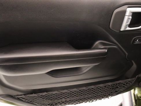 Used 2021 Jeep Wrangler Unlimited Sport image 15