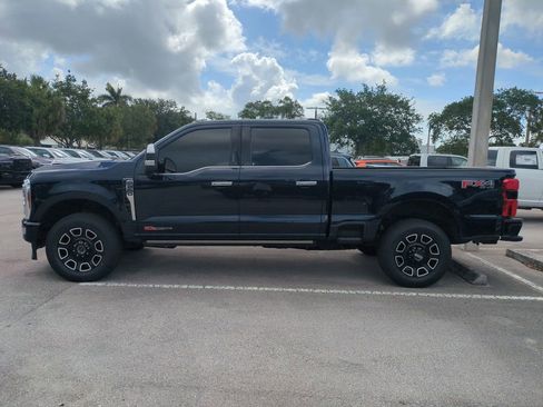 Used 2024 Ford F250 Platinum AWD/4WD image 9