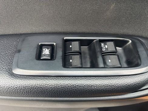 Used 2019 Ford Ranger XLT w/ Equipment Group 302A Luxury image 18