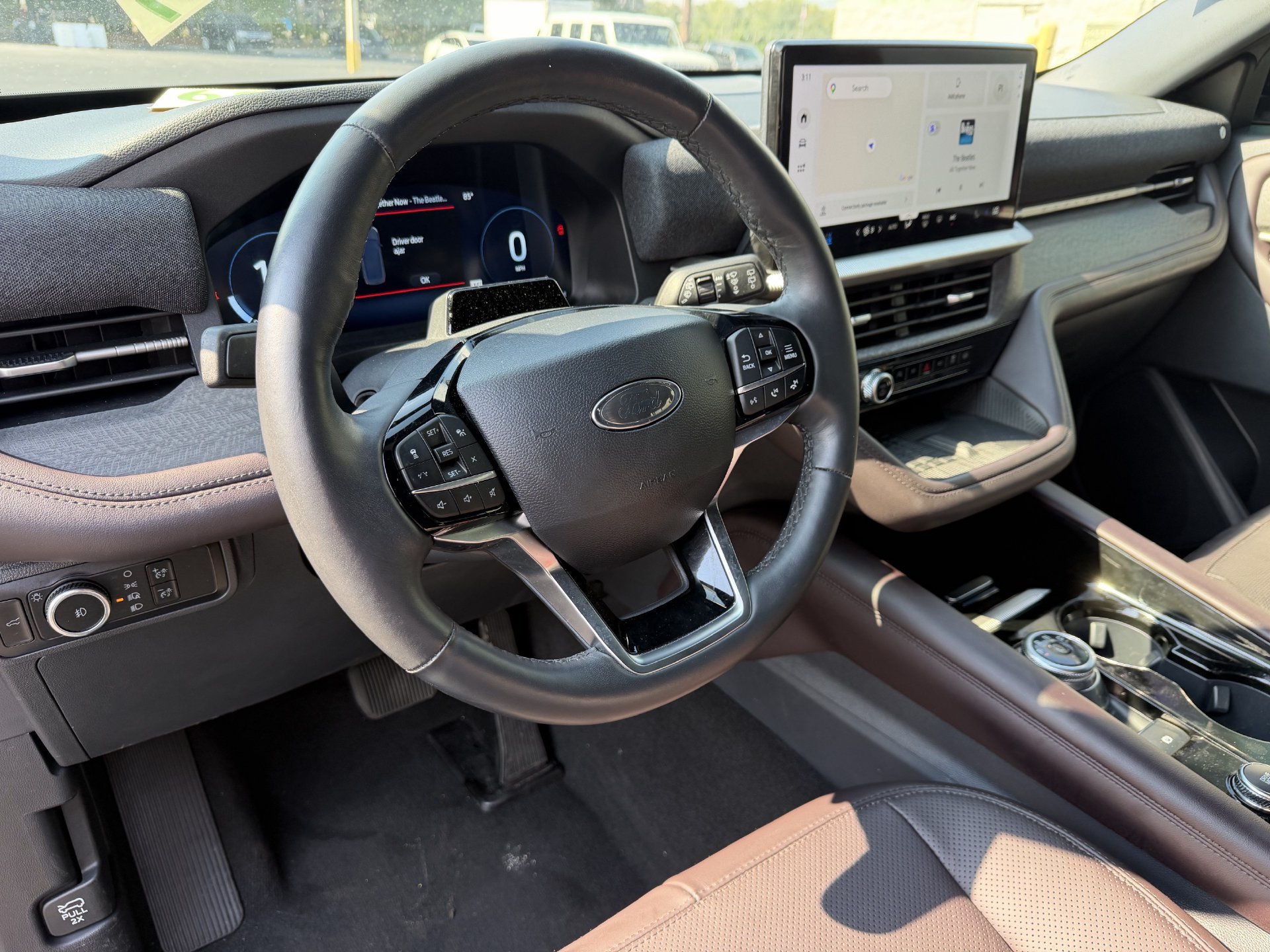 Used 2025 Ford Explorer Platinum w/ Ultimate Package RWD image 2