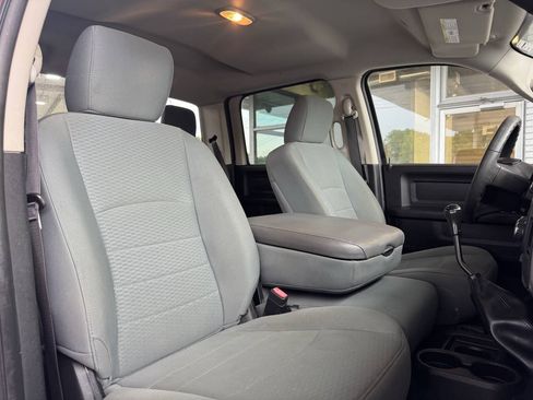 Used 2017 RAM 2500 Tradesman w/ Chrome Appearance Group AWD/4WD image 35