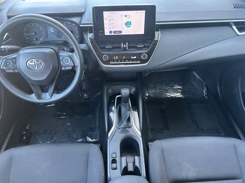 Used 2024 Toyota Corolla LE FWD image 3