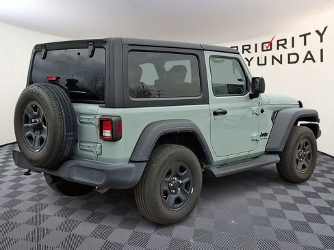 Used 2023 Jeep Wrangler Sport image 4