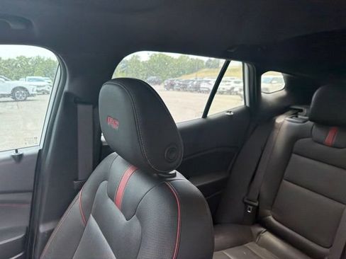 Used 2025 Chevrolet Trax RS w/ Sunroof Package FWD image 54
