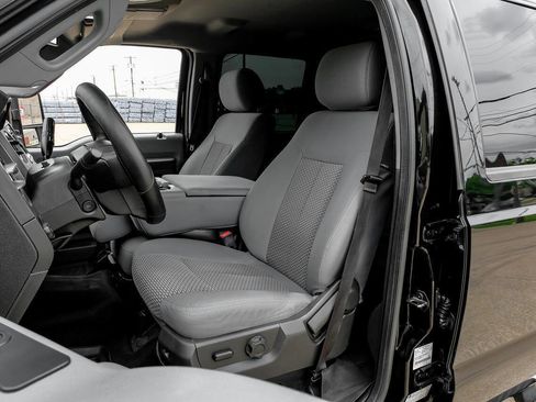 Used 2016 Ford F250 XLT w/ XLT Value Package AWD/4WD image 36