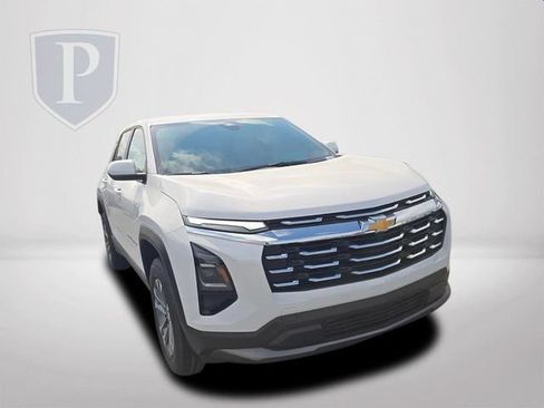 New 2027 Chevrolet Equinox LT FWD image 14