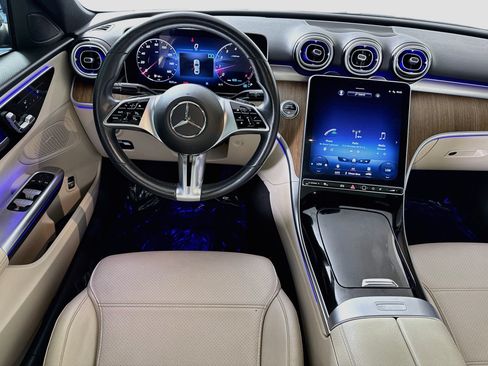 Used 2022 Mercedes-Benz C 300 Sedan w/ Exclusive Trim Package image 17