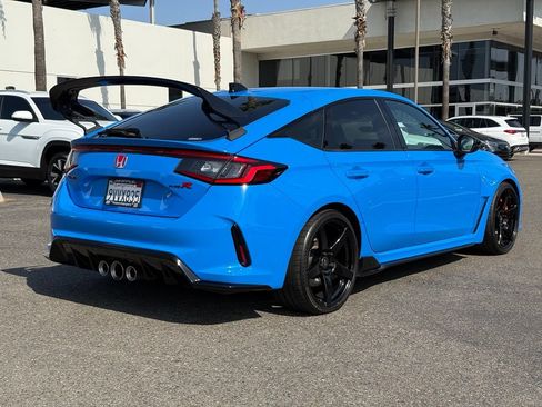 Used 2023 Honda Civic Type R image 8
